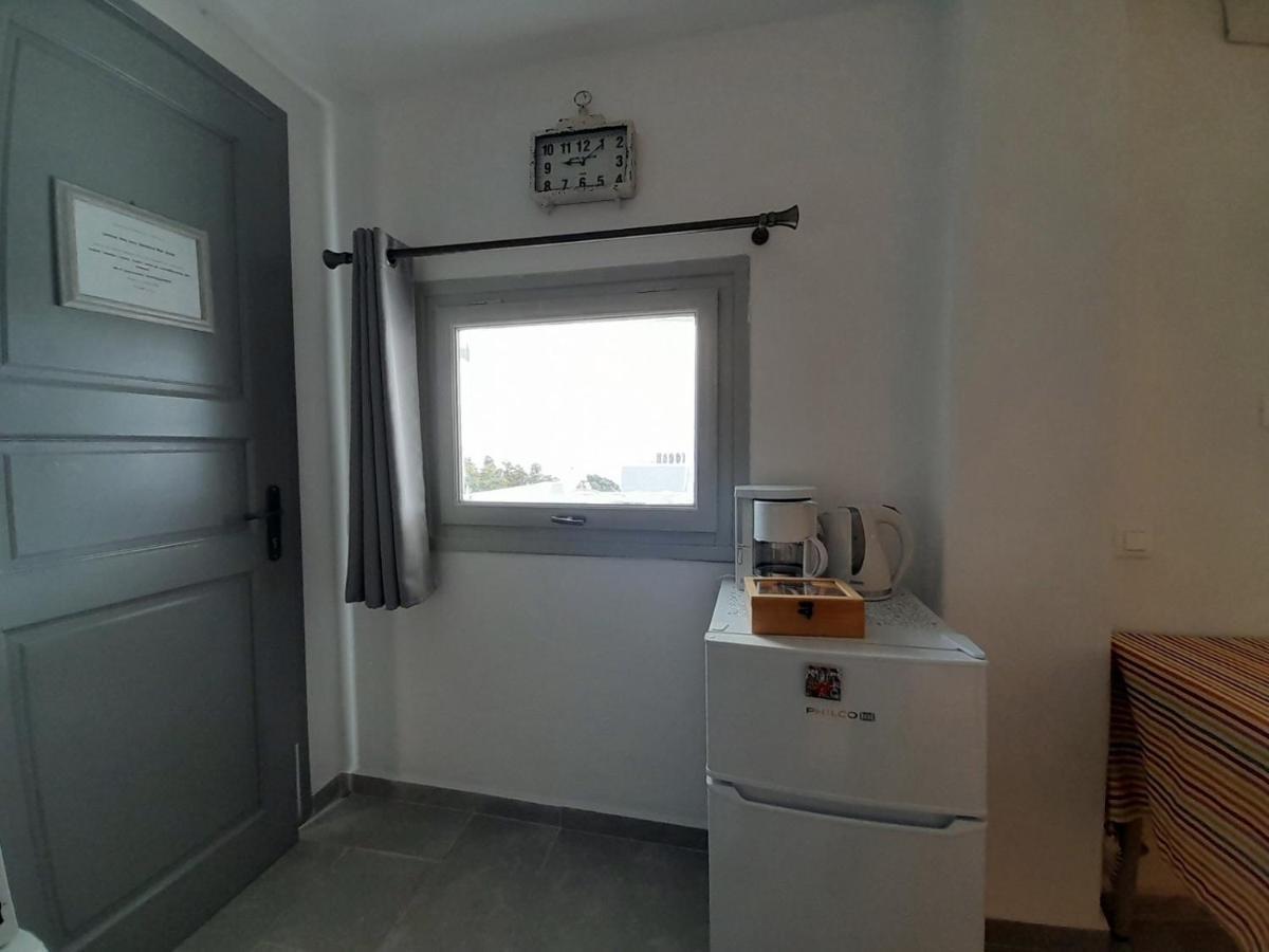 Sunny Guest House New Port Mykonos Tourlos Extérieur photo