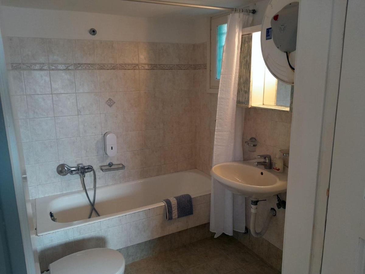 Sunny Guest House New Port Mykonos Tourlos Extérieur photo